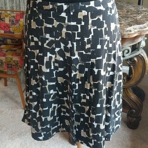 Skirt - WHBM Geometric Print White House Black Market Size 4P